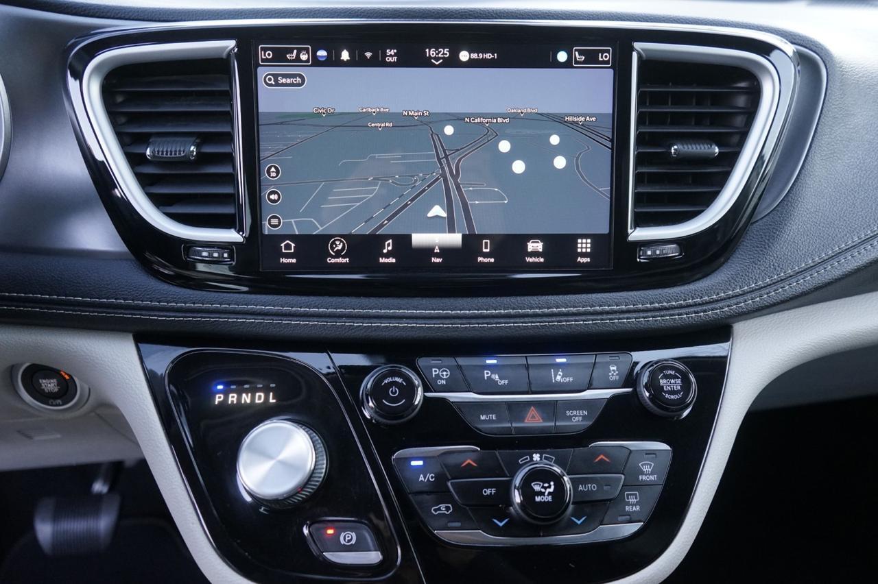 2022 Chrysler Pacifica Hybrid Touring L Walnut Creek CA