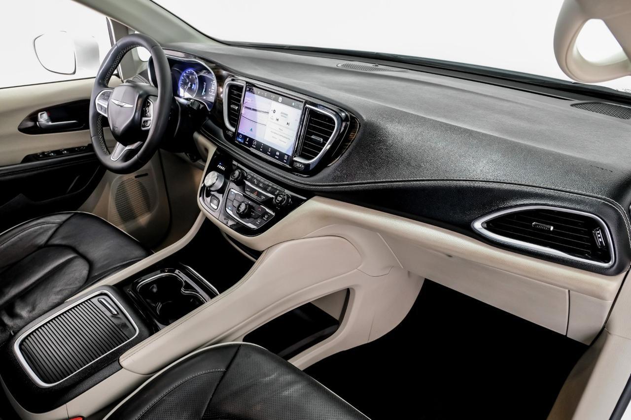 2022 Chrysler Pacifica LIMITED BLIND SPOT NAVIGATION PANORAMA LEATHER HEATED & COOLED SEATS REAR CAMERA Carrollton TX