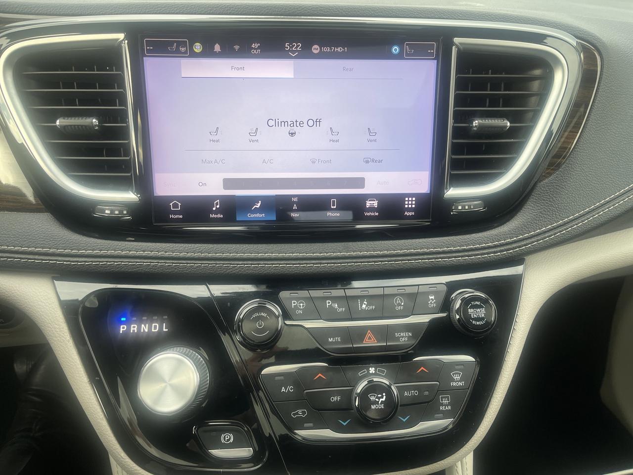 2022 Chrysler Pacifica Limited FWD w/AdaptiveCruise Sunroof Nav Saukville WI