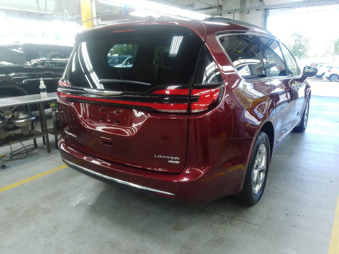 2022 Chrysler Pacifica Limited Knoxville TN