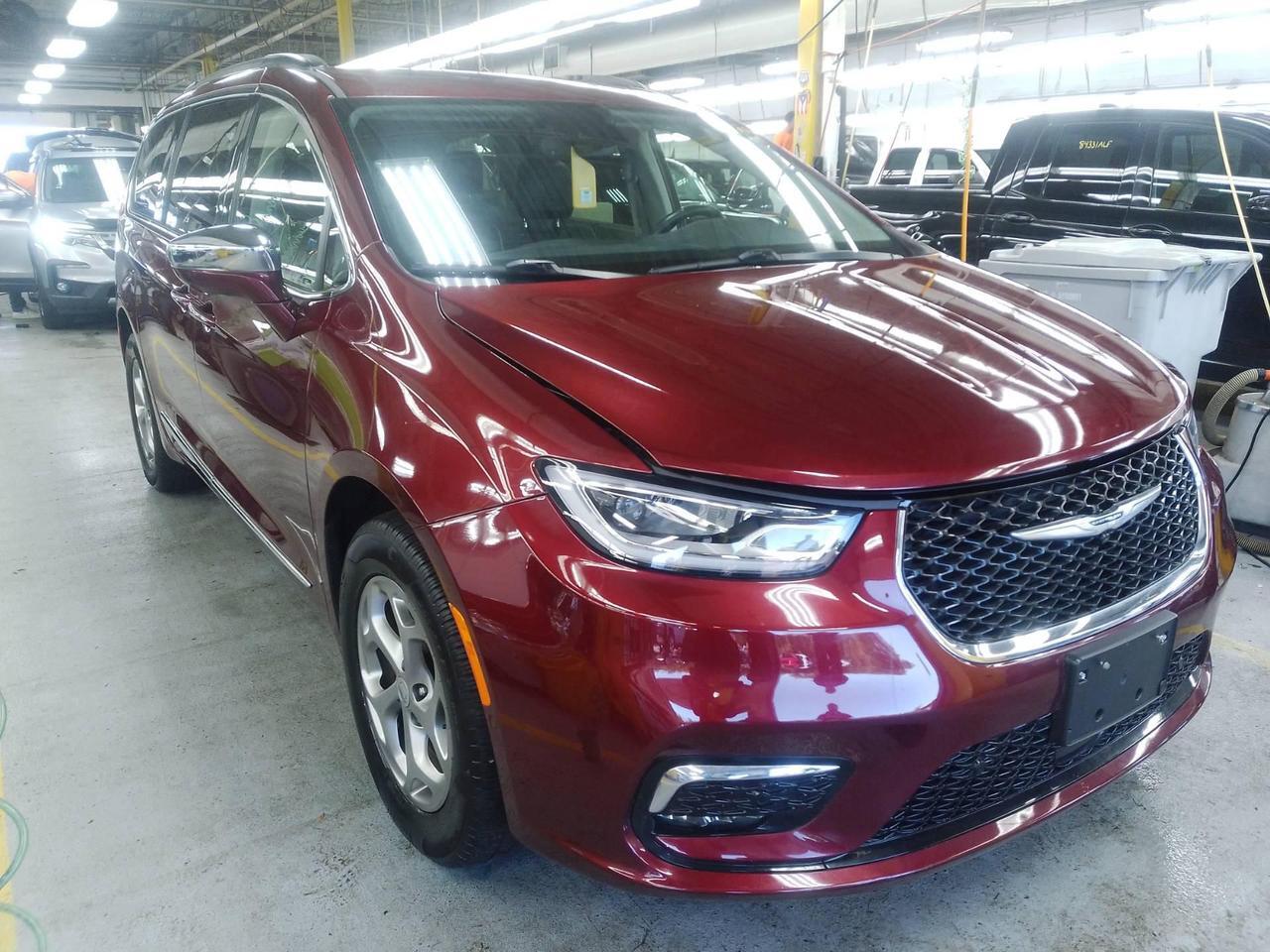 2022 Chrysler Pacifica Limited Knoxville TN