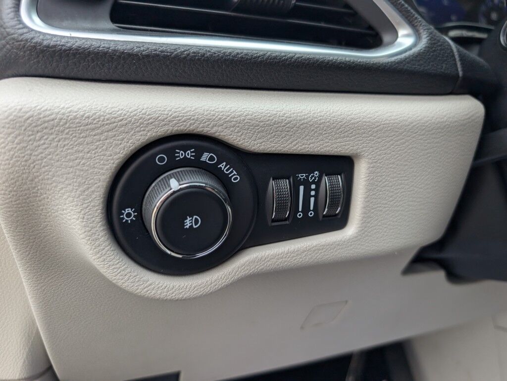 2022 Chrysler Pacifica Limited Owego NY