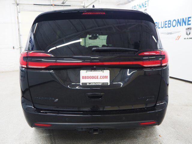 2022 Chrysler Pacifica Limited New Braunfels TX