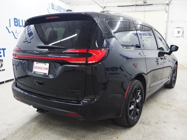2022 Chrysler Pacifica Limited New Braunfels TX