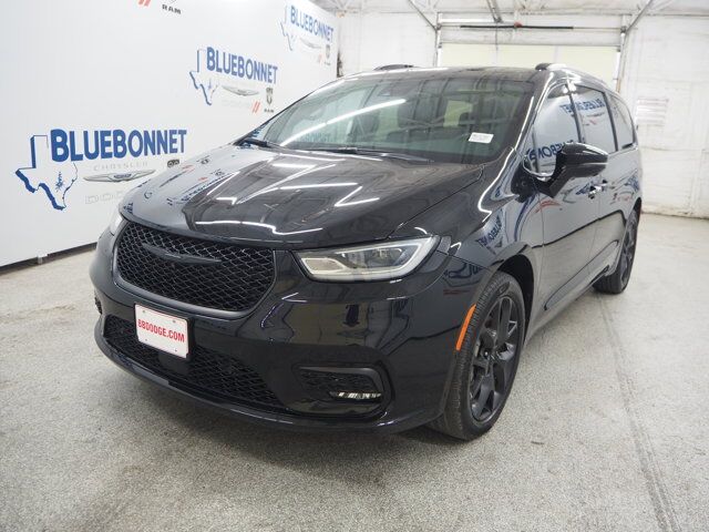 2022 Chrysler Pacifica Limited New Braunfels TX