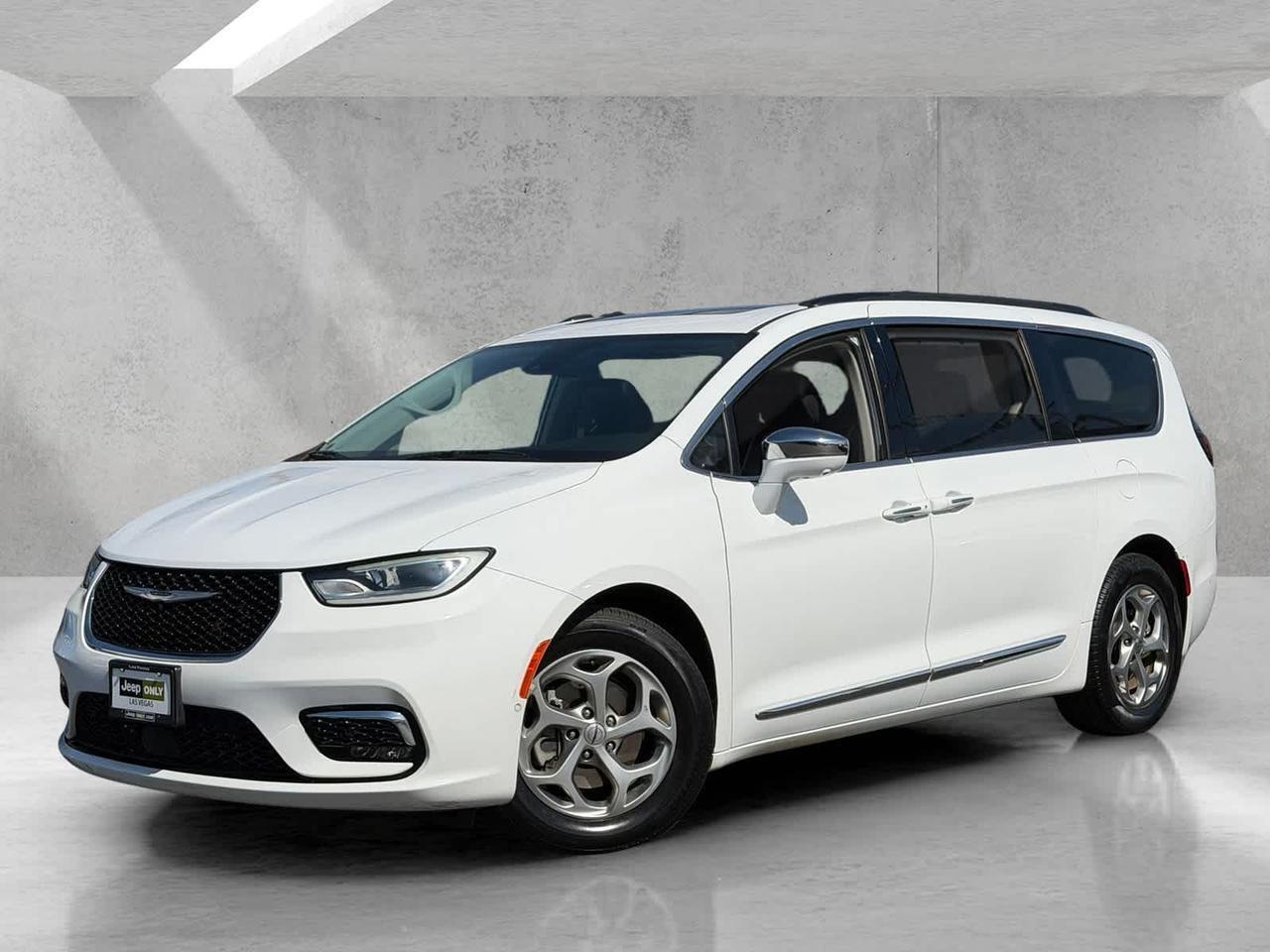 2022 Chrysler Pacifica Limited Irving TX