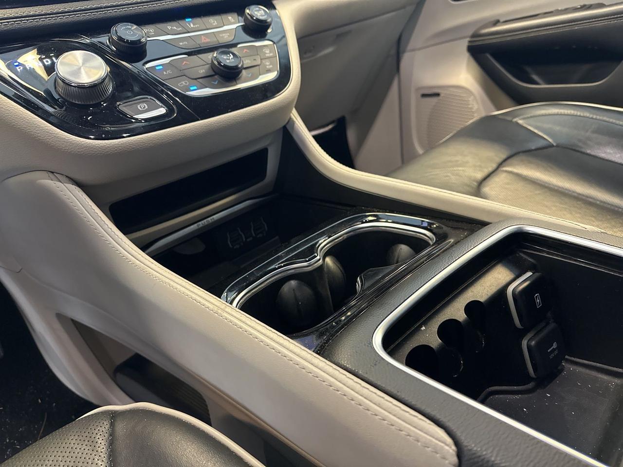 2022 Chrysler Pacifica Limited Richmond VA