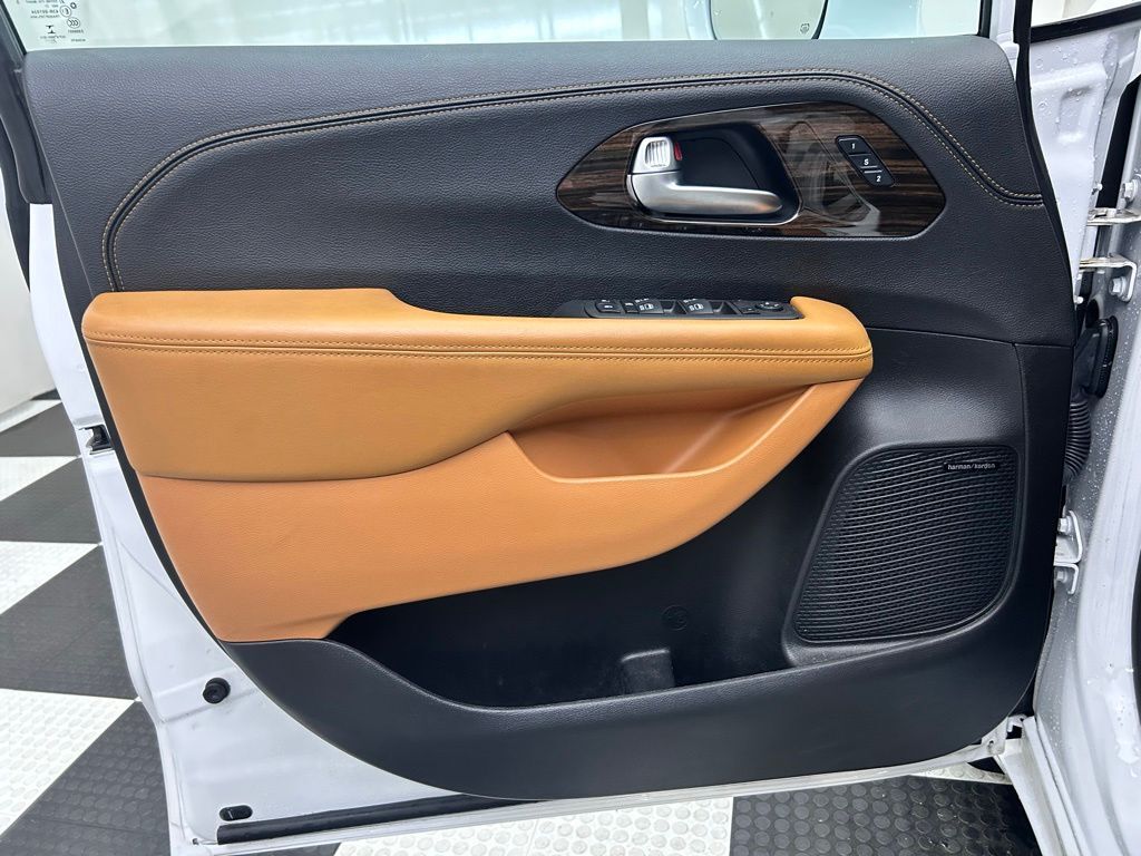 2022 Chrysler Pacifica Pinnacle Portland OR
