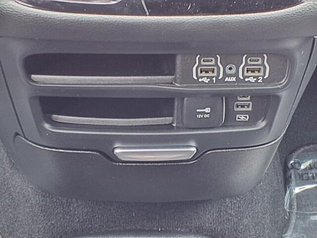 2022 Chrysler Pacifica Touring  TX