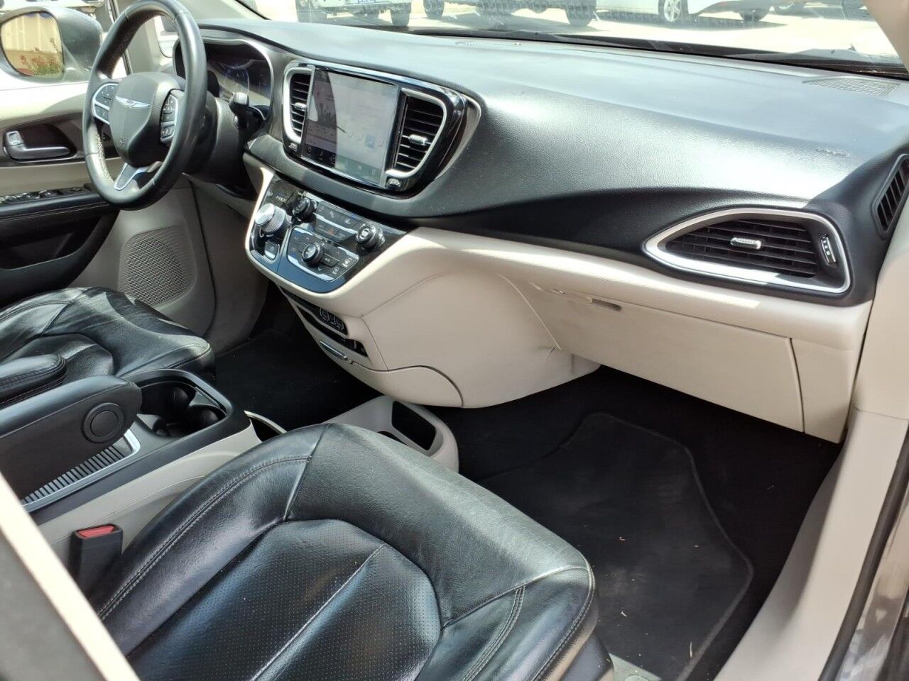 2022 Chrysler Pacifica Touring L Uvalde TX