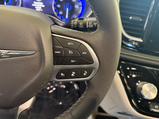 2022 Chrysler Pacifica Touring L Burnet TX