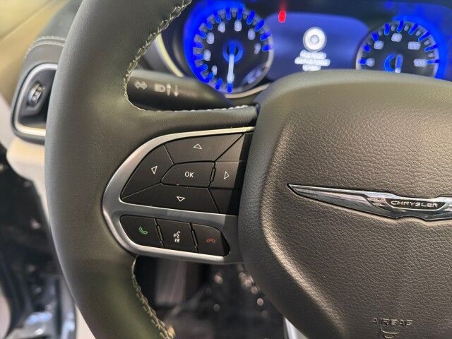 2022 Chrysler Pacifica Touring L Burnet TX