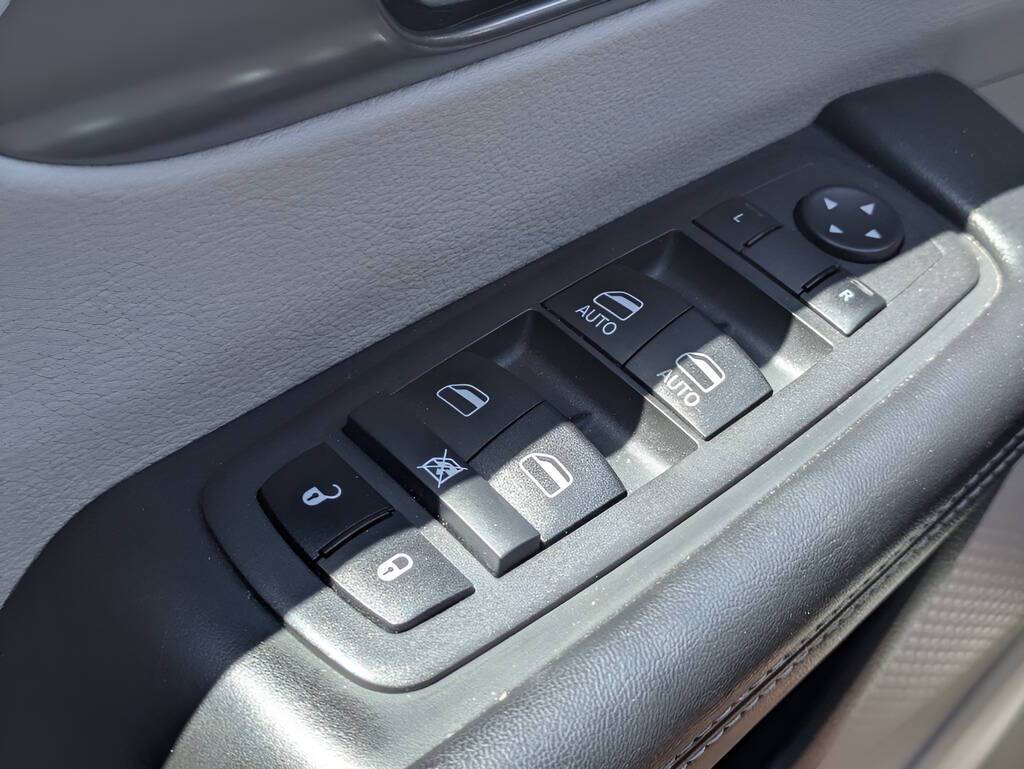 2022 Chrysler Pacifica Touring L 4dr Mini Van Saint Augustine FL