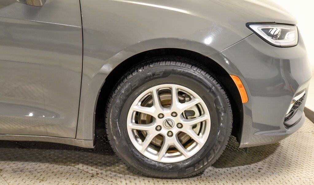 2022 Chrysler Pacifica Touring L Akron OH