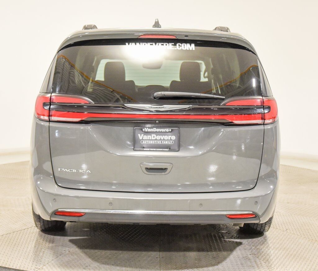 2022 Chrysler Pacifica Touring L Akron OH