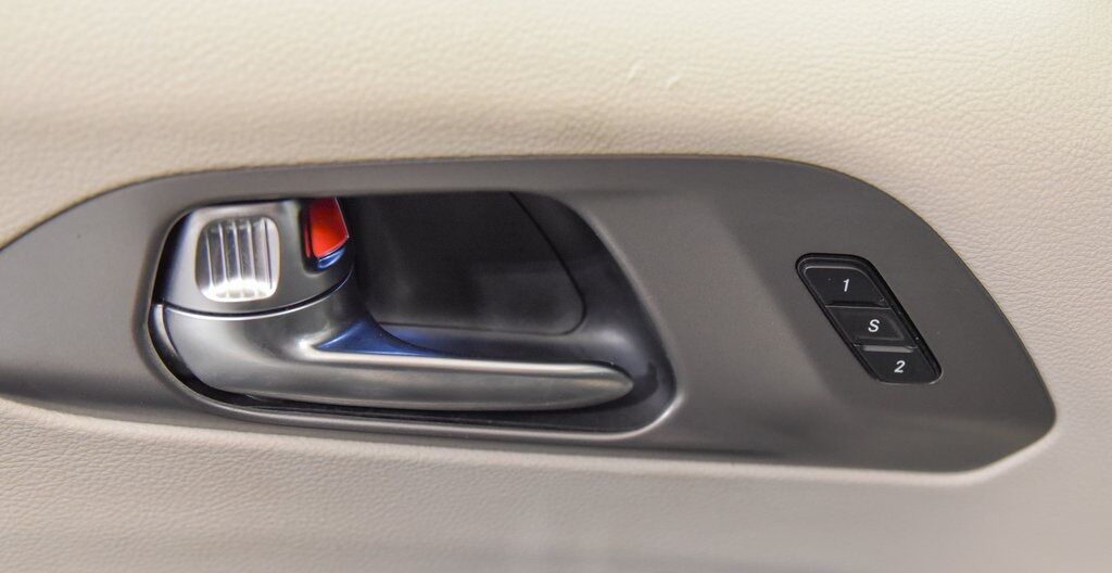 2022 Chrysler Pacifica Touring L Akron OH