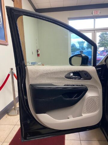 2022 Chrysler Pacifica Touring L Charlotte NC
