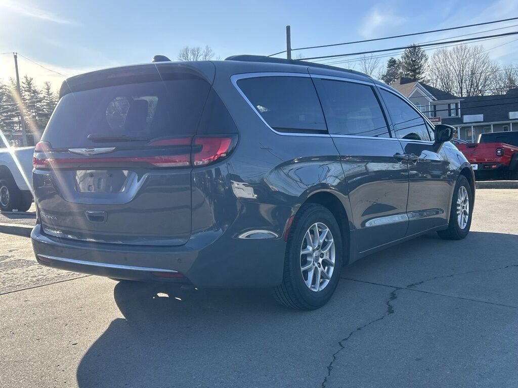 2022 Chrysler Pacifica Touring L Crestwood KY