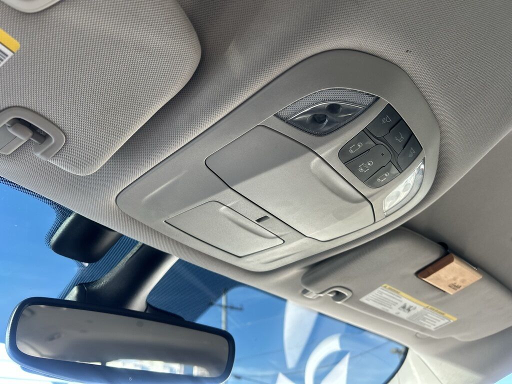 2022 Chrysler Pacifica Touring L Crestwood KY