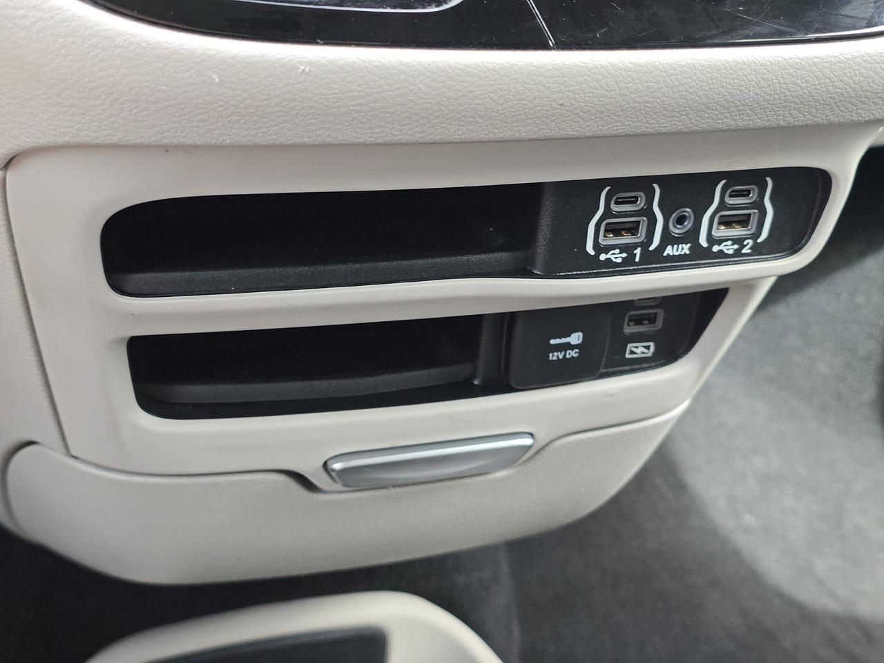 2022 Chrysler Pacifica Touring L Dalton GA