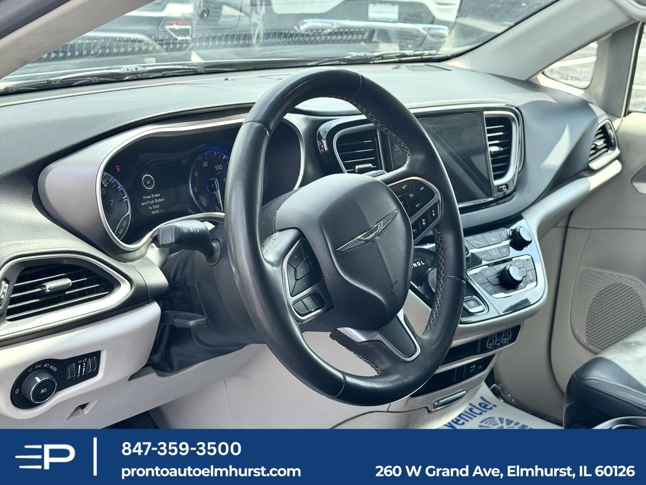 2022 Chrysler Pacifica Touring L Elmhurst IL