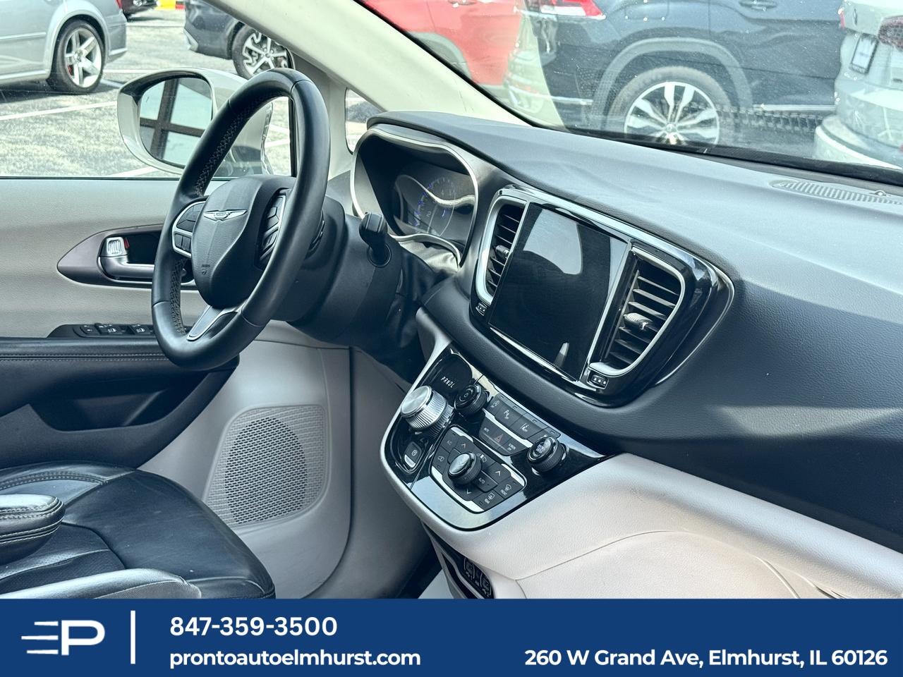 2022 Chrysler Pacifica Touring L Elmhurst IL