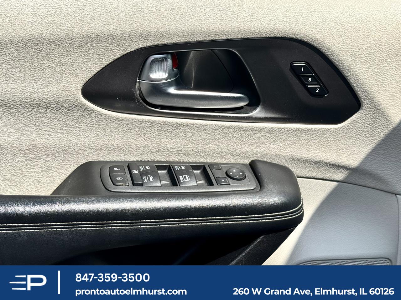 2022 Chrysler Pacifica Touring L Elmhurst IL