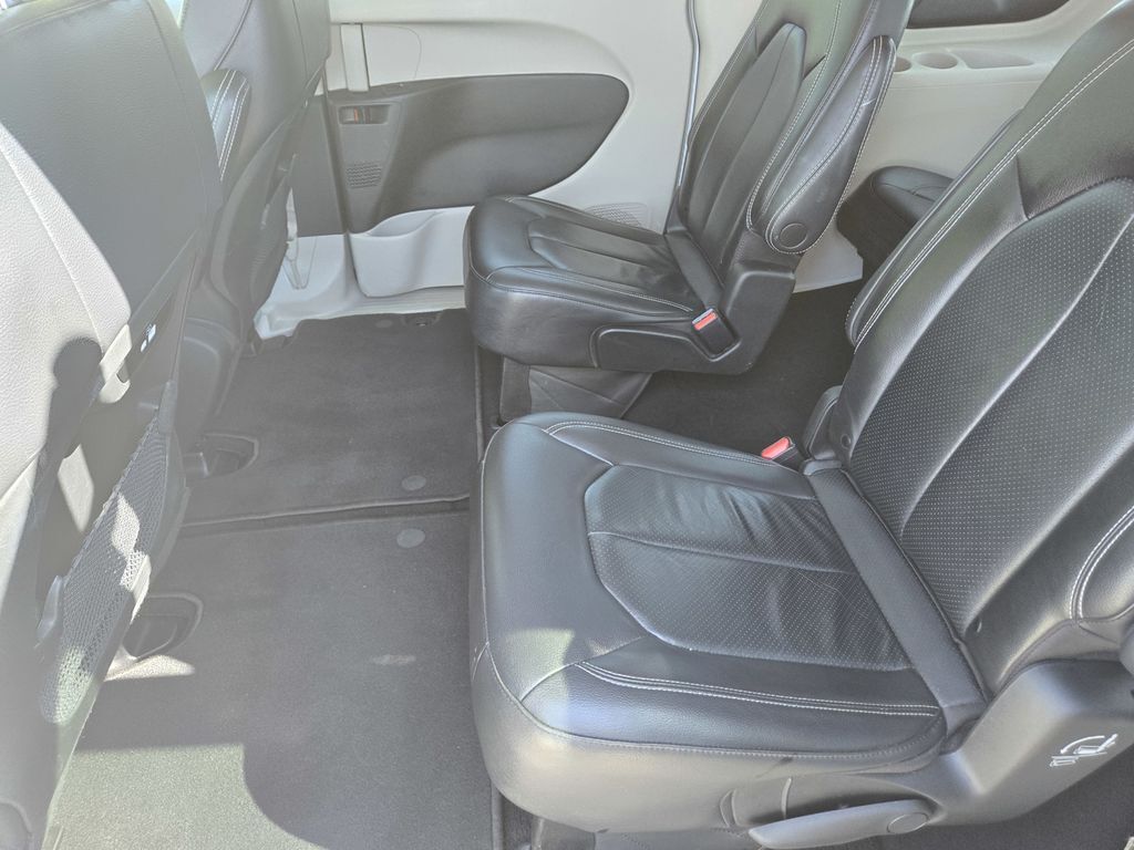 2022 Chrysler Pacifica Touring L Folsom CA