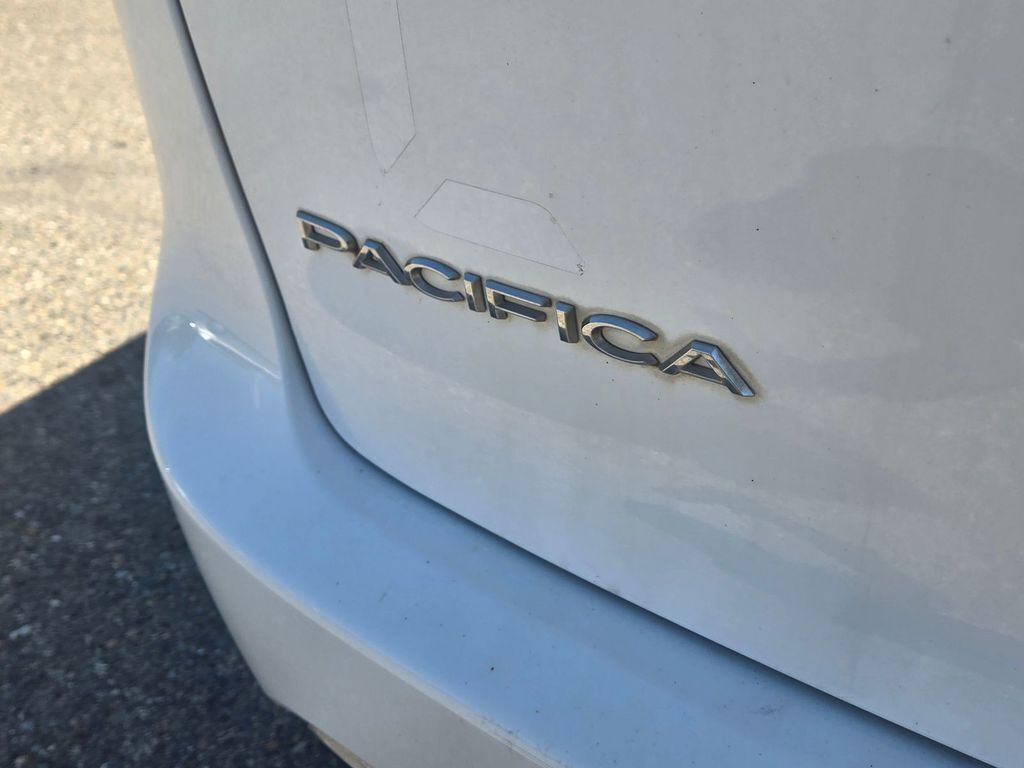 2022 Chrysler Pacifica Touring L Folsom CA