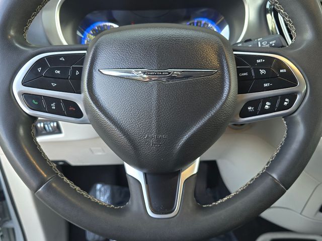 2022 Chrysler Pacifica Touring L Folsom CA