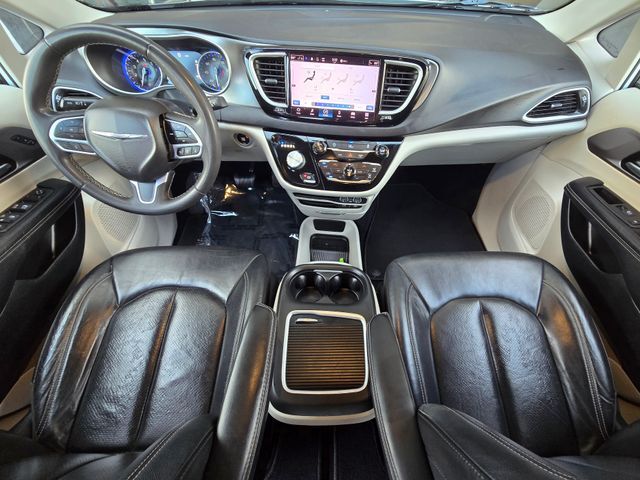 2022 Chrysler Pacifica Touring L Folsom CA