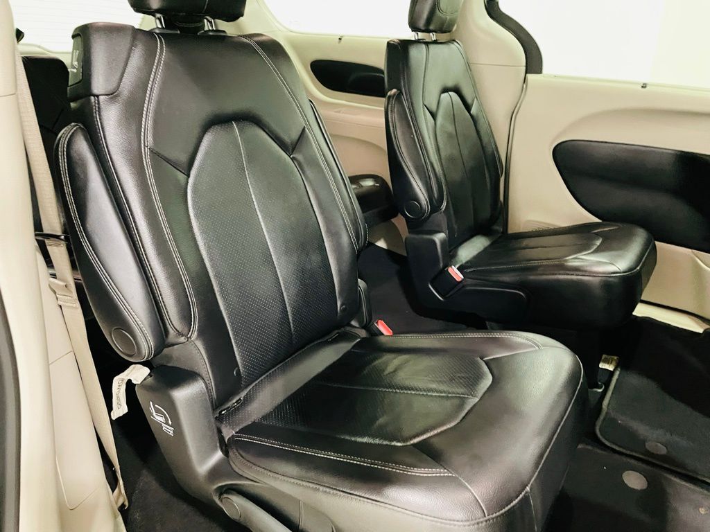 2022 Chrysler Pacifica Touring L Jersey City NJ