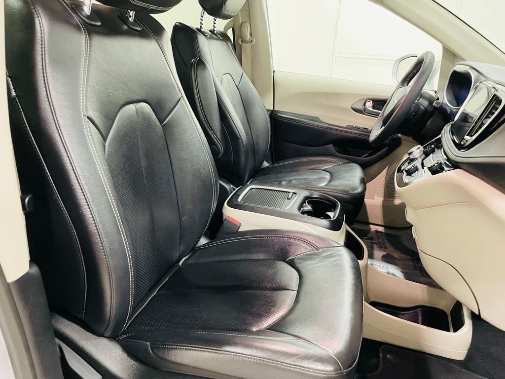 2022 Chrysler Pacifica Touring L Jersey City NJ