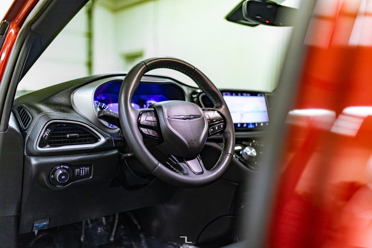 2022 Chrysler Pacifica Touring L Leather Nav DVD BCam Red Deer AB