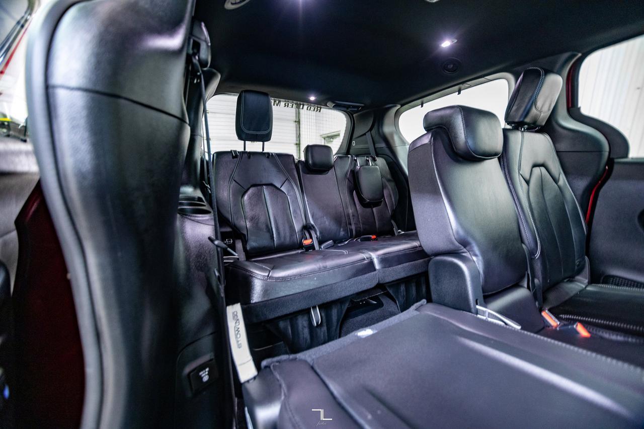 2022 Chrysler Pacifica Touring L Leather Nav DVD BCam Red Deer AB