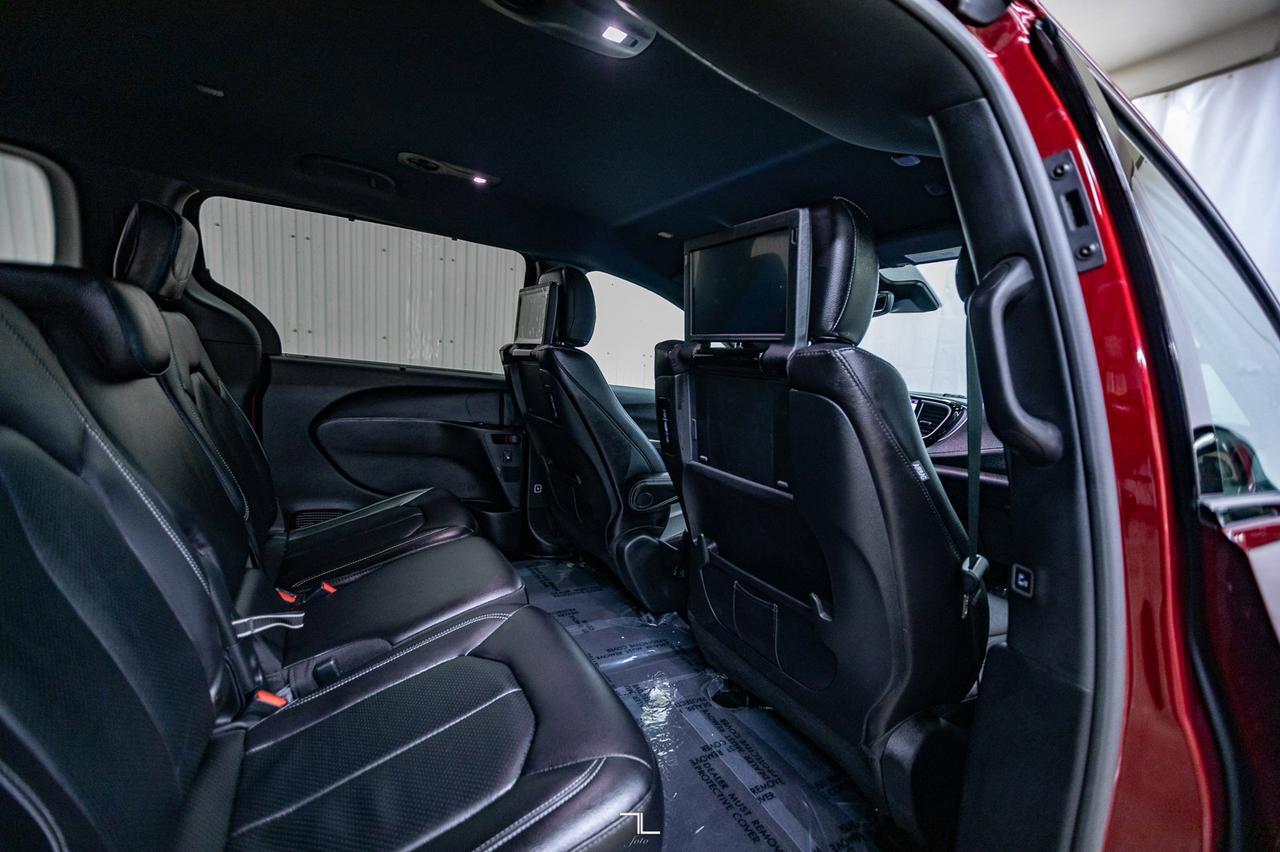 2022 Chrysler Pacifica Touring L Leather Nav DVD BCam Red Deer AB