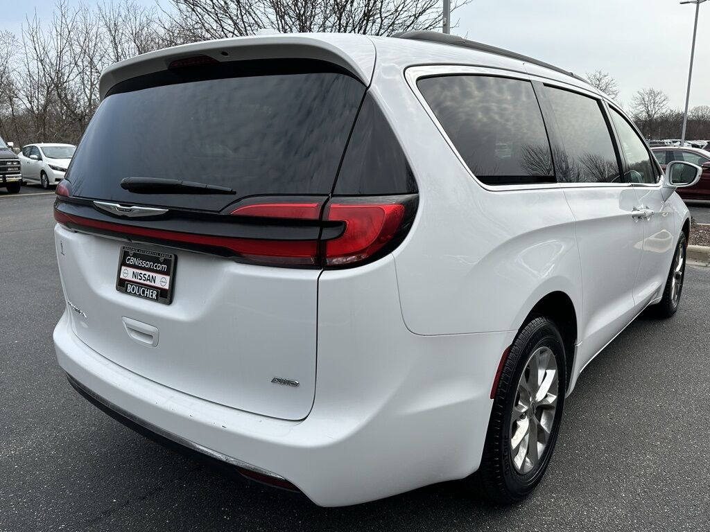 2022 Chrysler Pacifica Touring L San Clemente CA