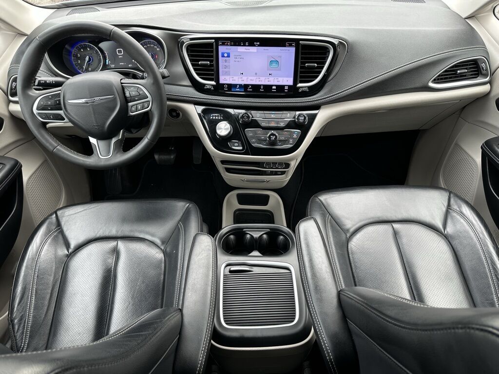 2022 Chrysler Pacifica Touring L San Clemente CA