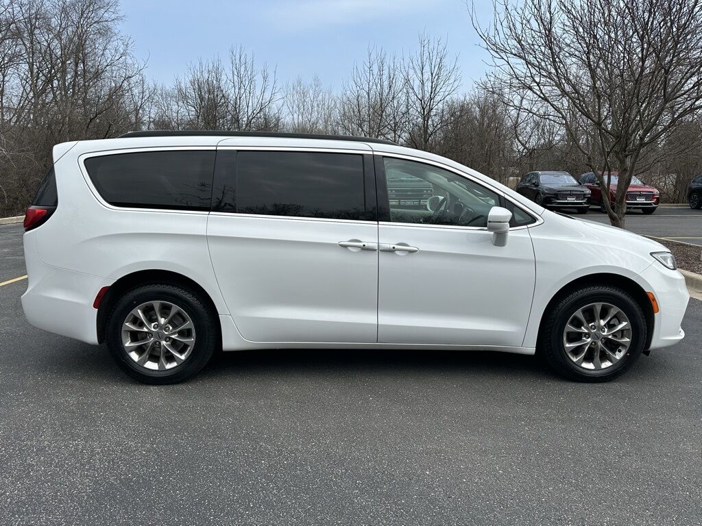 2022 Chrysler Pacifica Touring L San Clemente CA