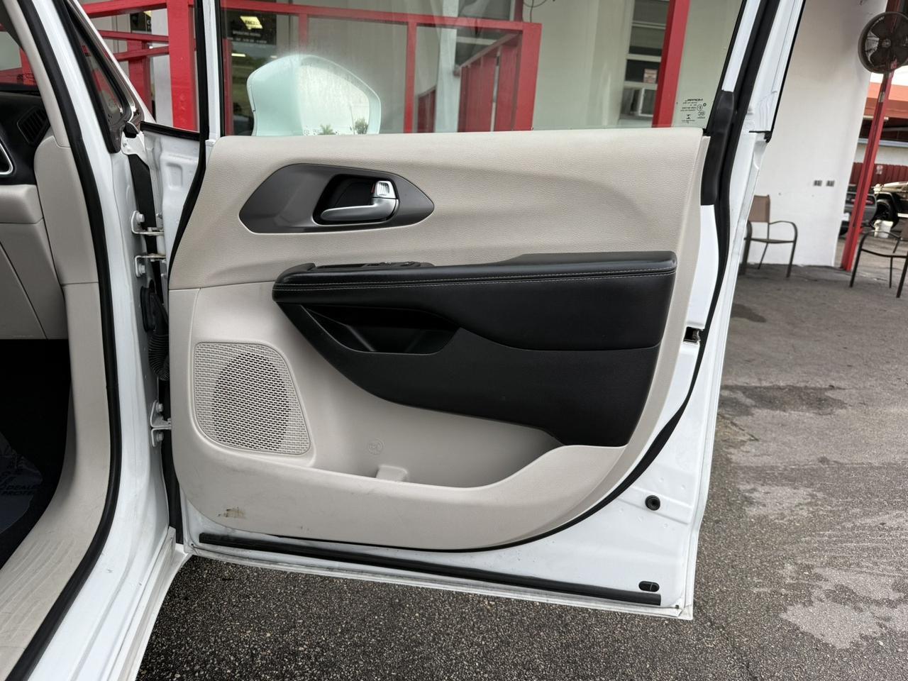 2022 Chrysler Pacifica Touring L Hollywood FL