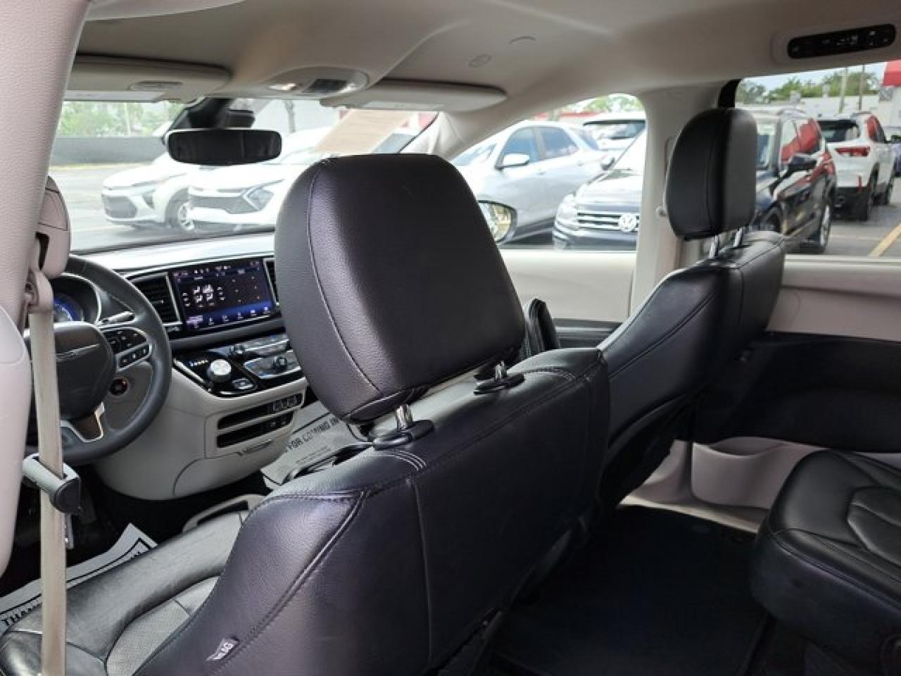 2022 Chrysler Pacifica Touring L Miami FL