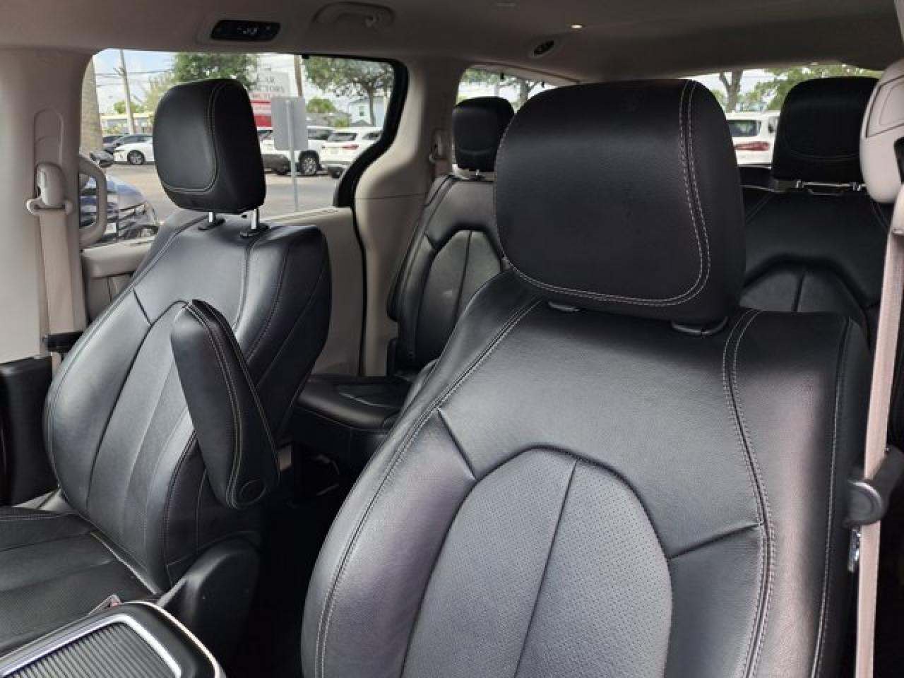 2022 Chrysler Pacifica Touring L Miami FL