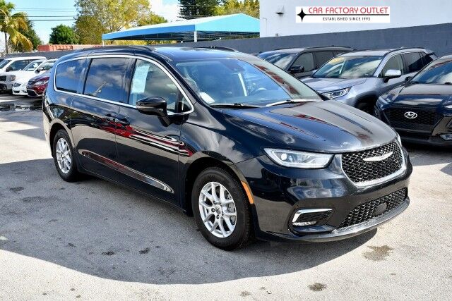 2022 Chrysler Pacifica Touring L