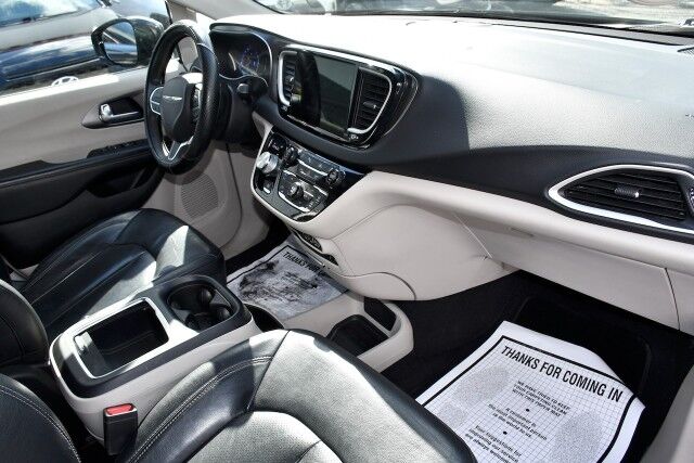 2022 Chrysler Pacifica Touring L Miami Gardens FL