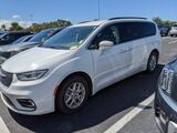 2022 Chrysler Pacifica Touring L Oshkosh WI
