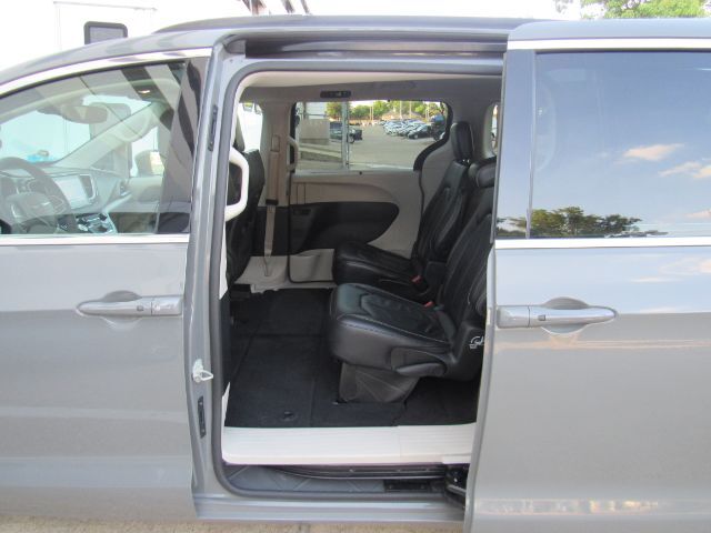 2022 Chrysler Pacifica Touring L Plano TX