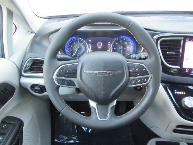 2022 Chrysler Pacifica Touring L Plano TX