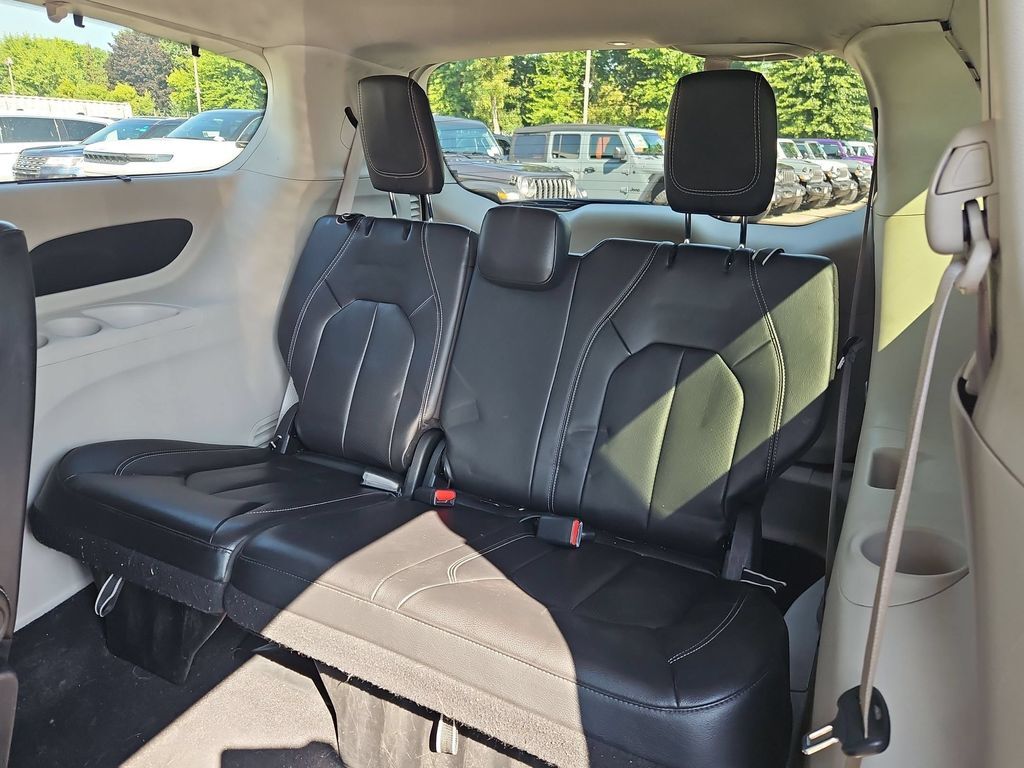 2022 Chrysler Pacifica Touring L Gresham OR