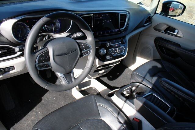 2022 Chrysler Pacifica Touring L Klamath Falls OR