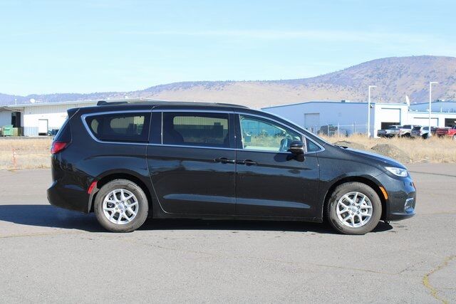 2022 Chrysler Pacifica Touring L Klamath Falls OR